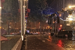 Wasserwerfer in der Schanze während des G20